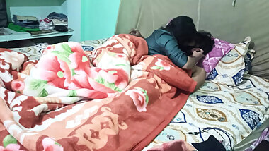 Brother-in-law quenched the thirst of Bengali sister-in-law's hot