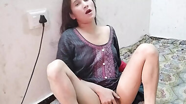 Bhabhi ko wife samjh kar chod diya