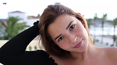 Masturbating Agatha Vega Is Always a Show