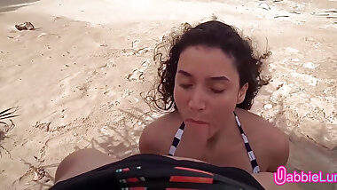 The Young Girl Gave Me Her Tight Pussy on the Beach