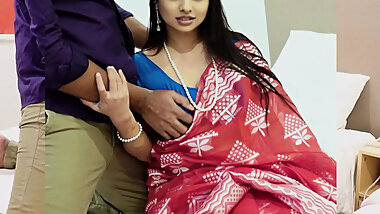 Beautiful indian desi girl fuck with hot Indian saree aunty sex