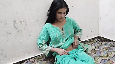 Bhabhi ko gandi gandi video dikha kar pel diya