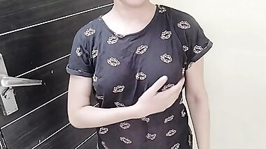 Teen age college girl ko paise dekar jabar dasti pela