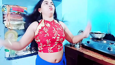 Delhi girl full fun in Her house with her boyfriend