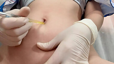 I play with medical gloves belly button