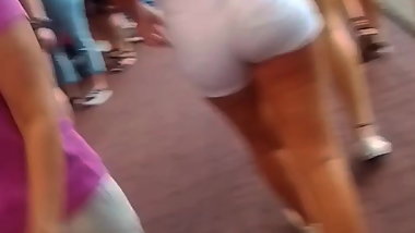 Candid Young PAWG Booty Shorts Wooble