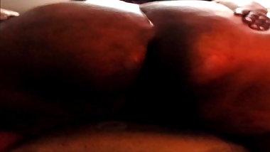BBW GILF SPREADS TIGHT EBONY ASS